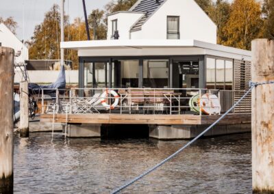 Besondere Ferienunterkünfte, Floatinghouse Paradise LP9 auf Usedom